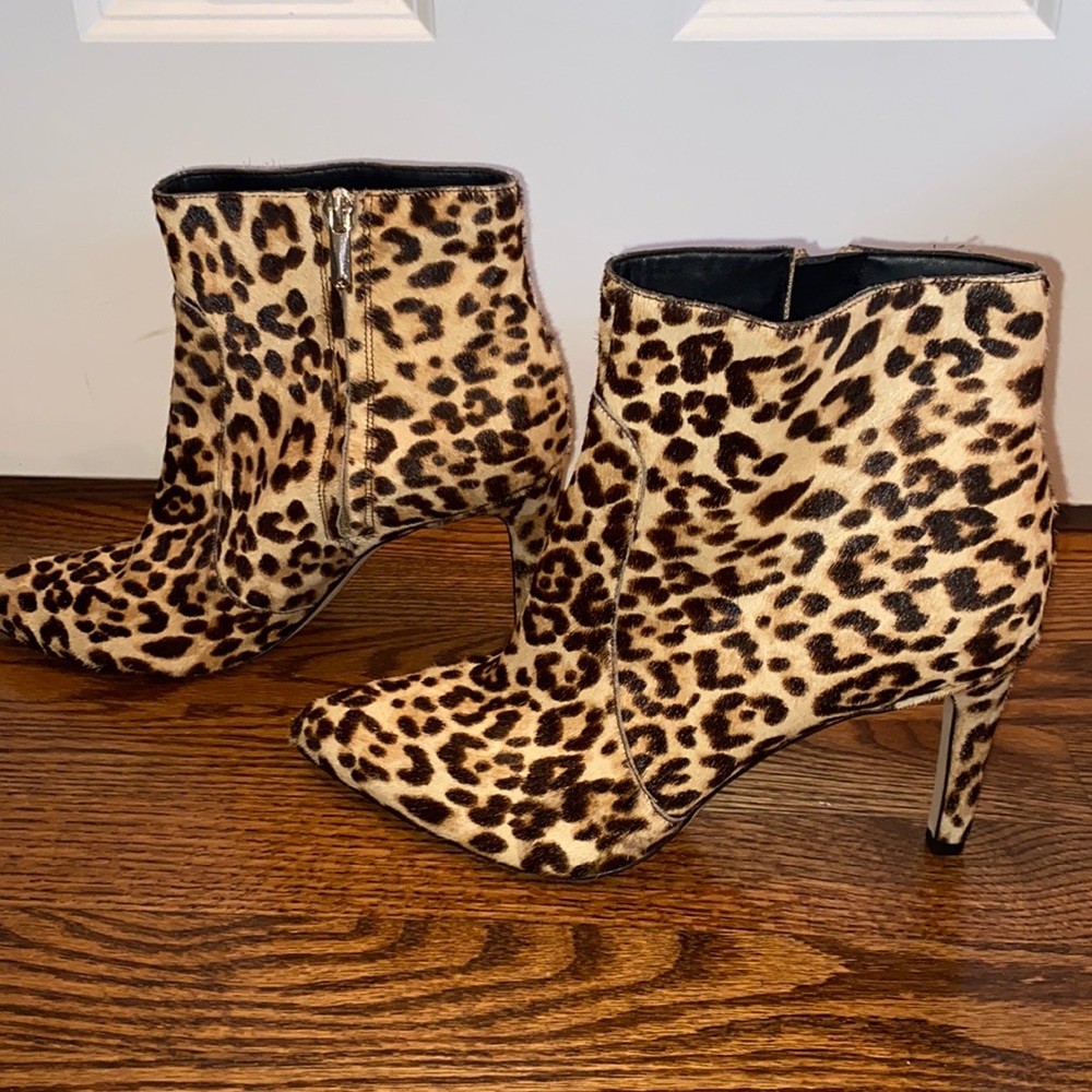Worn once. Inside only. Sam Edelman cheetah booties